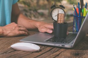 Jak rozliczyć PIT przez internet? Najprostsze sposoby krok po kroku