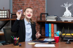Najlepiej płatne zawody po ekonomii – gdzie absolwent może dobrze zarabiać