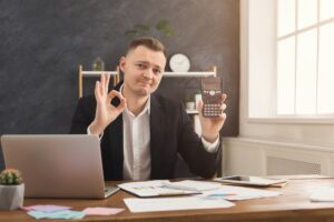 Jednoosobowa działalność gospodarcza – VAT czy nie? Jak podjąć decyzję
