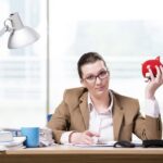 Bizneswoman pracuje w biurze